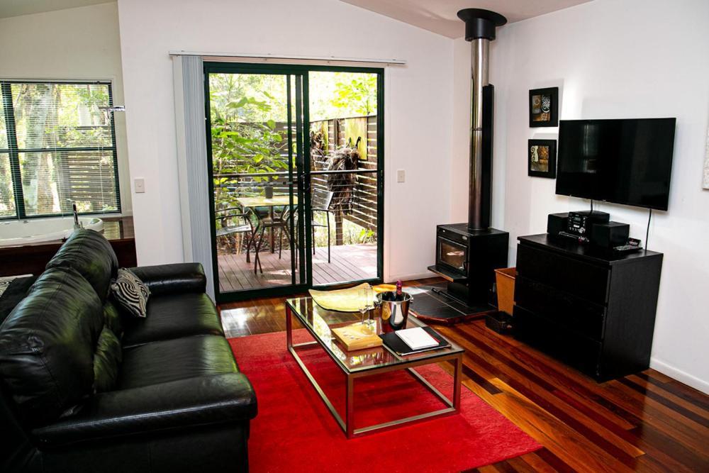 Amore On Buderim Rainforest Cabins Sunshine Coast Exteriör bild