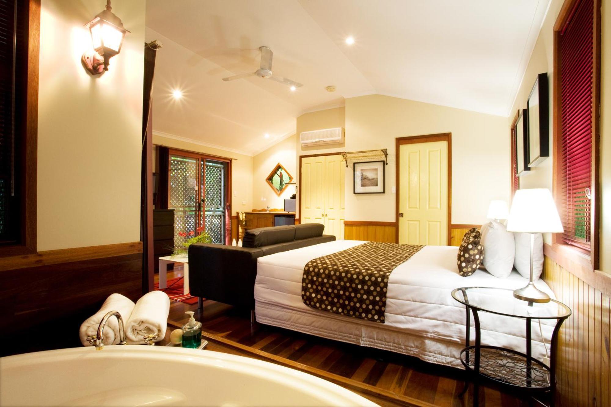 Amore On Buderim Rainforest Cabins Sunshine Coast Exteriör bild