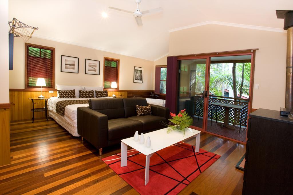 Amore On Buderim Rainforest Cabins Sunshine Coast Exteriör bild